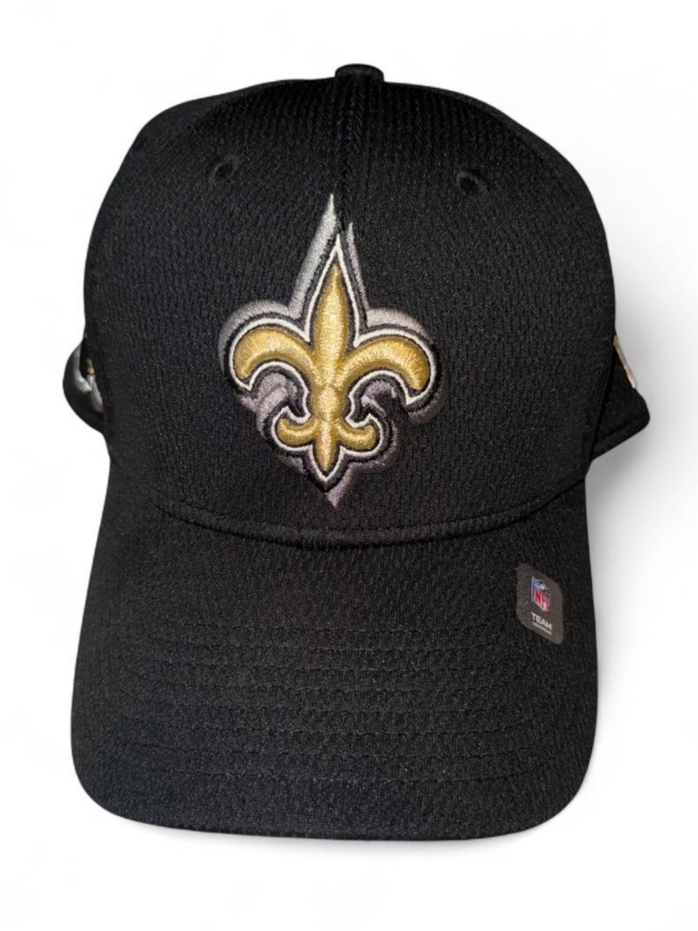 New Orleans Saints Black & Gold Fitted Cap size Med/Lrg